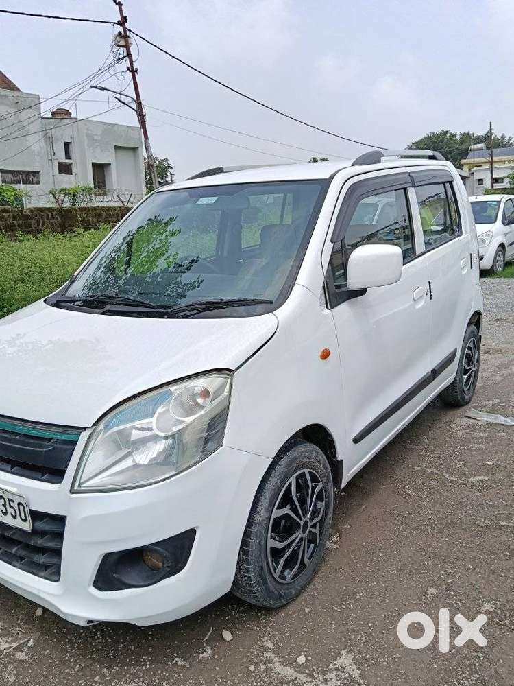 Maruti Suzuki Wagon R Vxi Amt1.2, 2014, Petrol