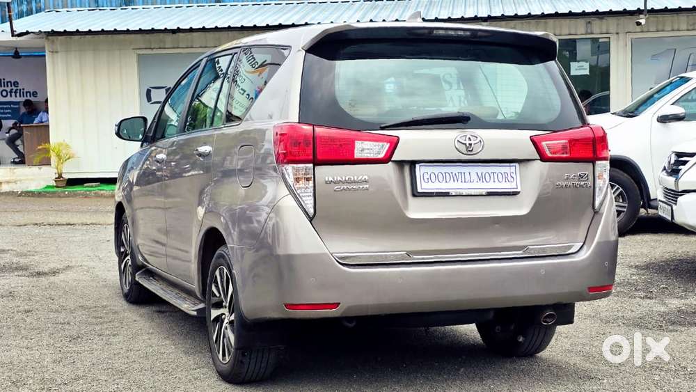 Toyota Innova Crysta 2.8 Zx At, 2022, Diesel