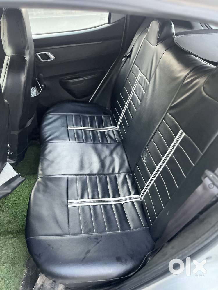 Renault Kwid Rxt (o) Easy-r, 2019, Petrol