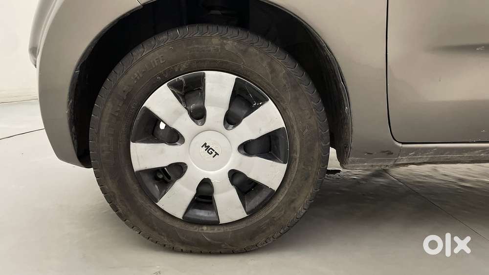 Datsun Redigo T Option, 2017, Petrol