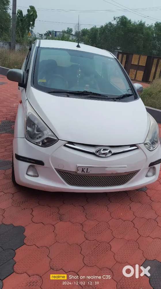 Hyundai Eon 2015 Petrol 120 Km Driven