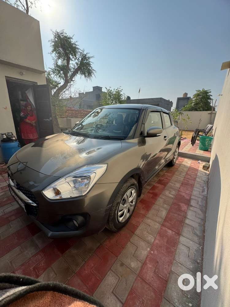 Maruti Suzuki New-gen Swift 2023 Petrol 42000 Km Driven