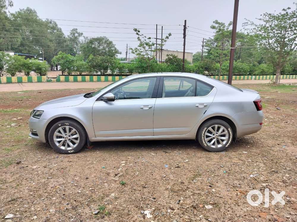 Skoda Octavia 1.8 Tsi Style Plus At, 2017, Petrol
