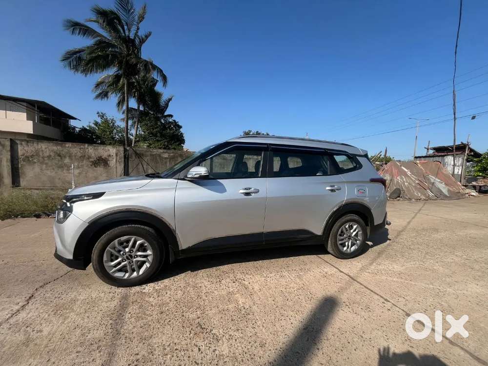 Kia Carens 2022 Diesel 130000 Km Driven