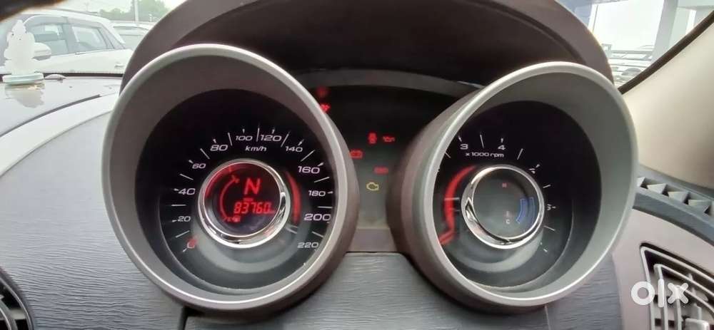 Mahindra Xuv500 At W8 Fwd, 2012, Diesel