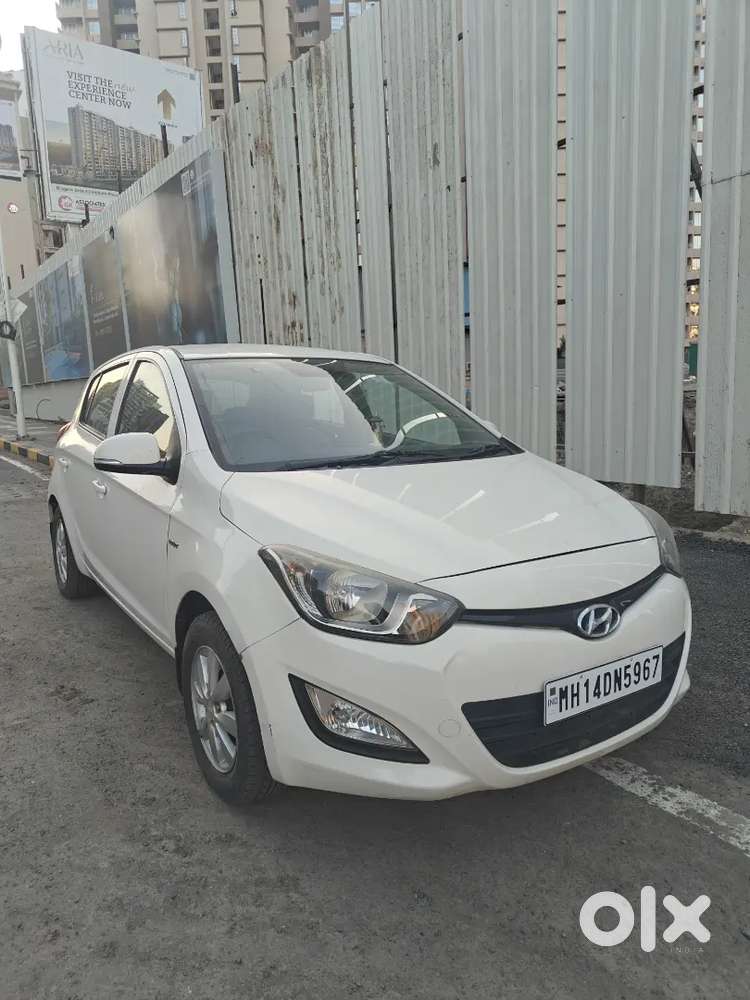Hyundai I20
2012
Sportz 1.2 
Petrol + Cng
1st Owner
Only 77000/- Km