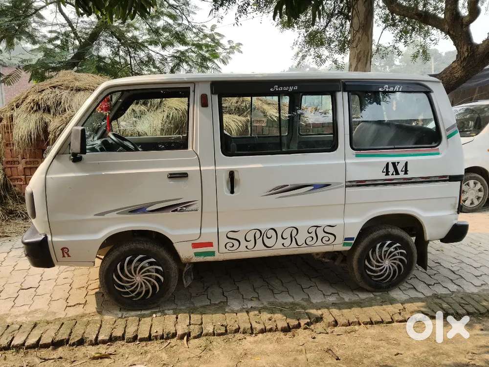 2015 Last Ki H,gadi Me Cng Lagi H Or Lpg Pass H  8 Seater H