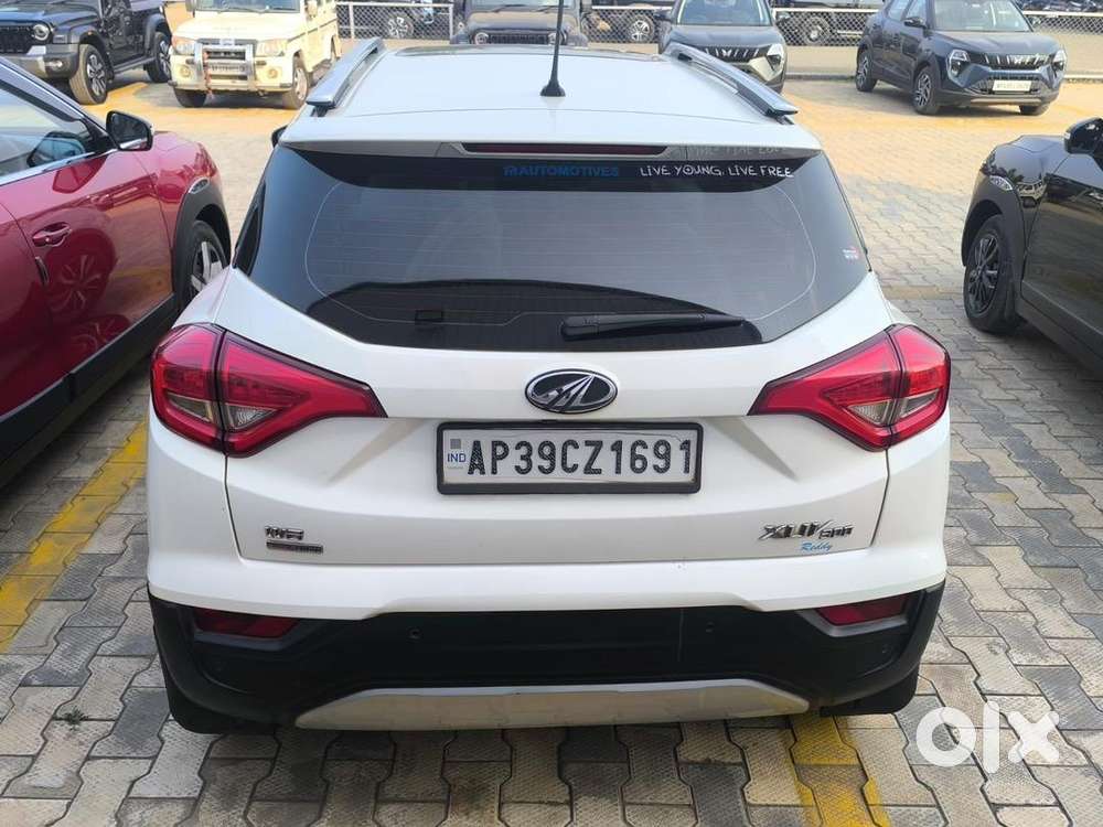 Mahindra Xuv300 Sunroof Automatic