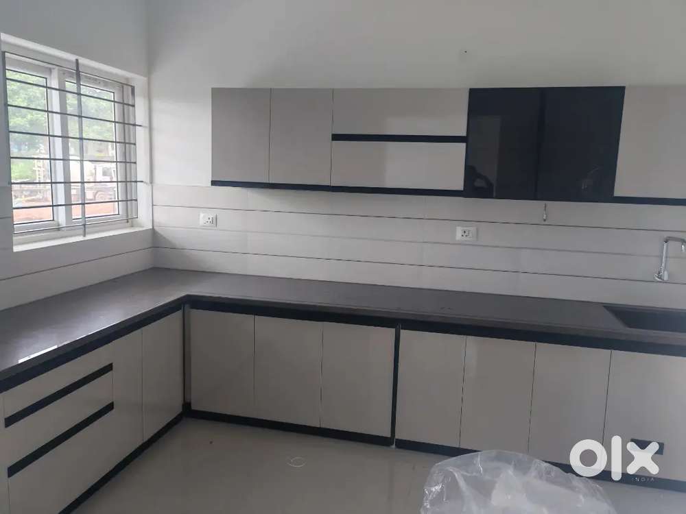 Fully furnished laxury flat Kavoor