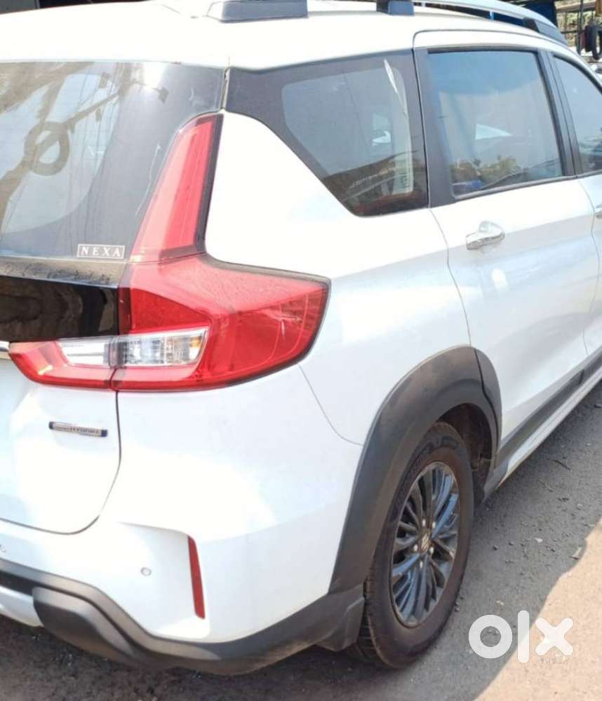 Maruti Suzuki Xl6 1.5 Alpha At, 2019, Petrol