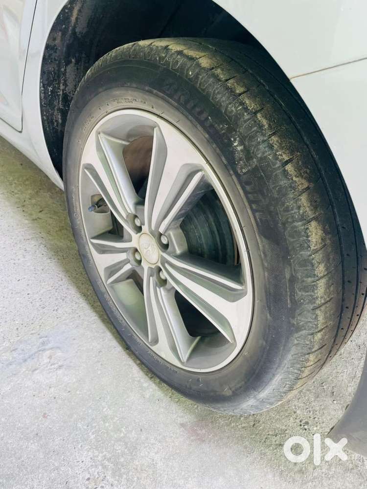 Showroom Condition 56000 Doctor Driven Verna Sx Silver Color