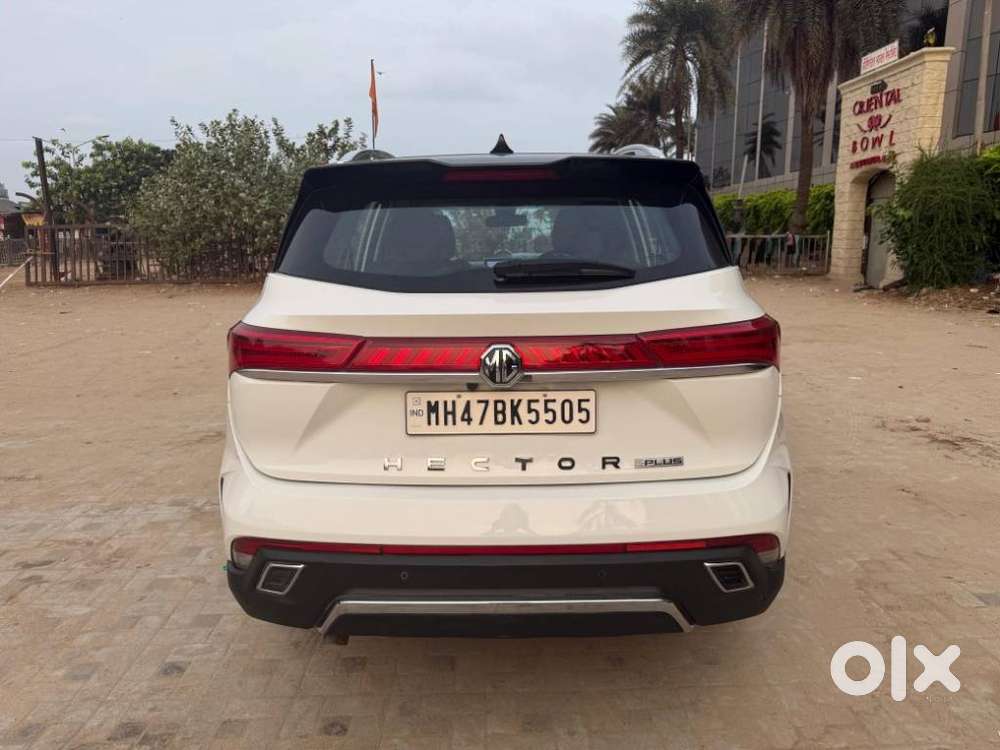 Mg Hector Plus Sharp Pro 1.5 Turbo Petrol Cvt 6 Str, 2023, Petrol