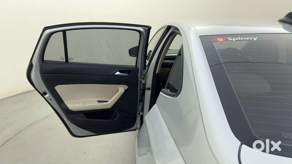 Volkswagen Virtus Highline Plus 1.0 Tsi At, 2022, Petrol