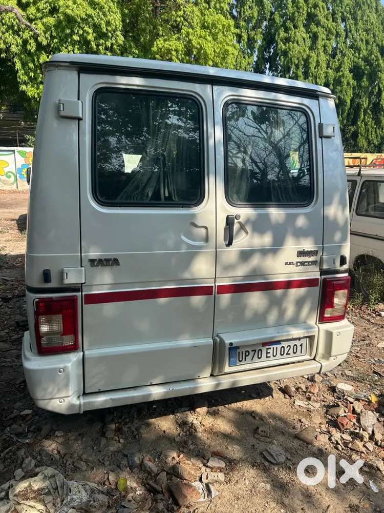 Tata Winger Deluxe 2019