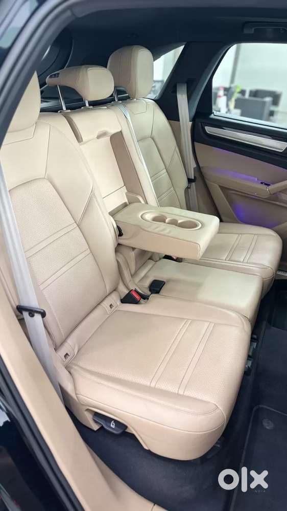Porsche Cayenne, 2023, Petrol
