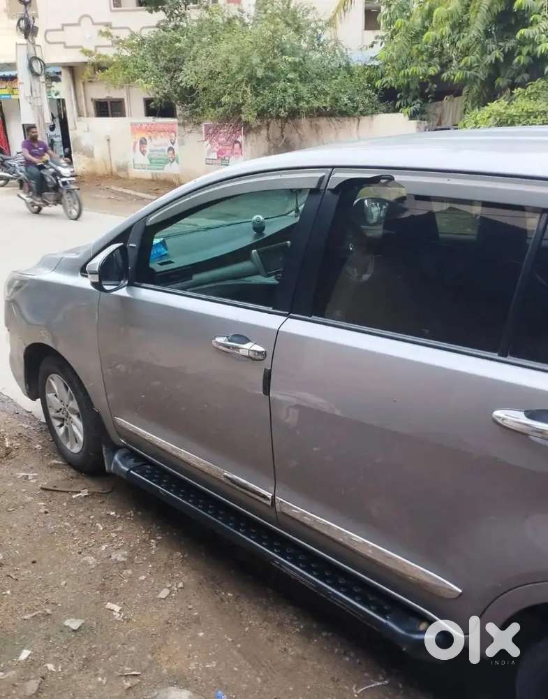 Toyota Innova Crysta 2017 Diesel Manual