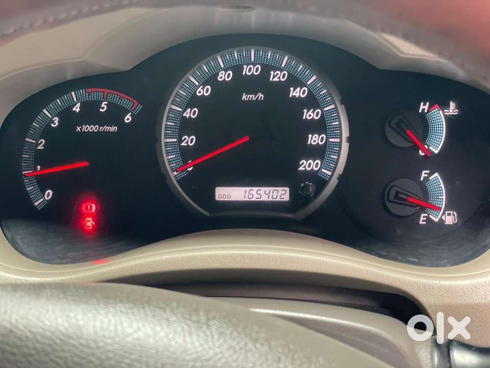 Toyota Innova Diesel 2012