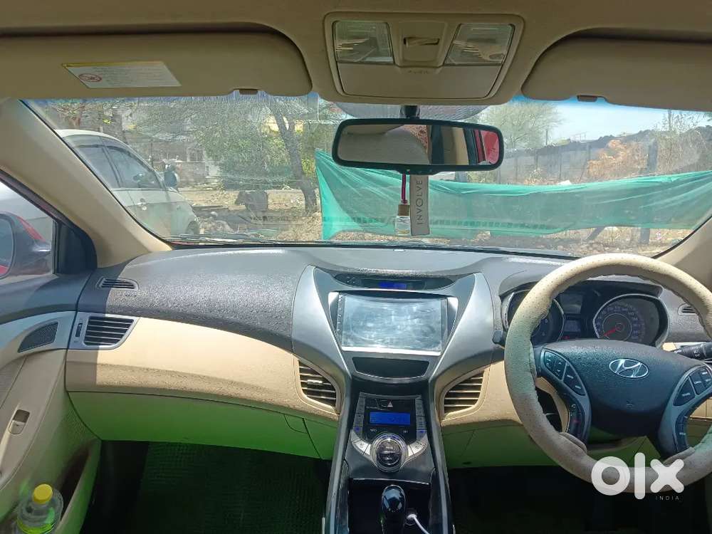 Hyundai New Elantra 2012 Diesel 75000 Km Driven