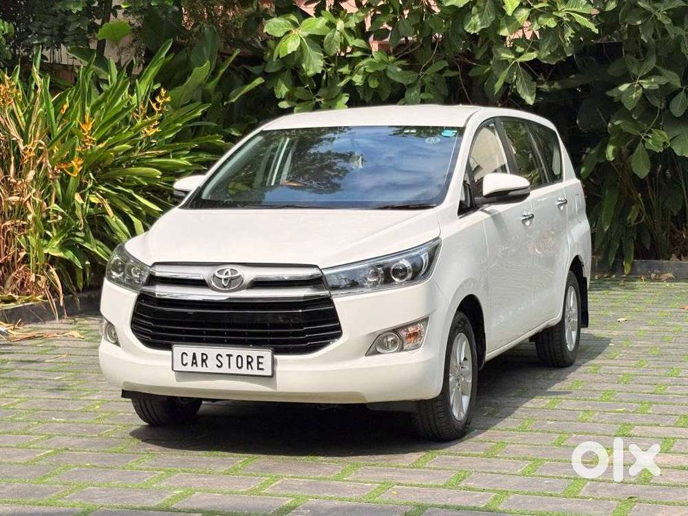 Toyota Innova Crysta 2.4 V, 2017, Diesel