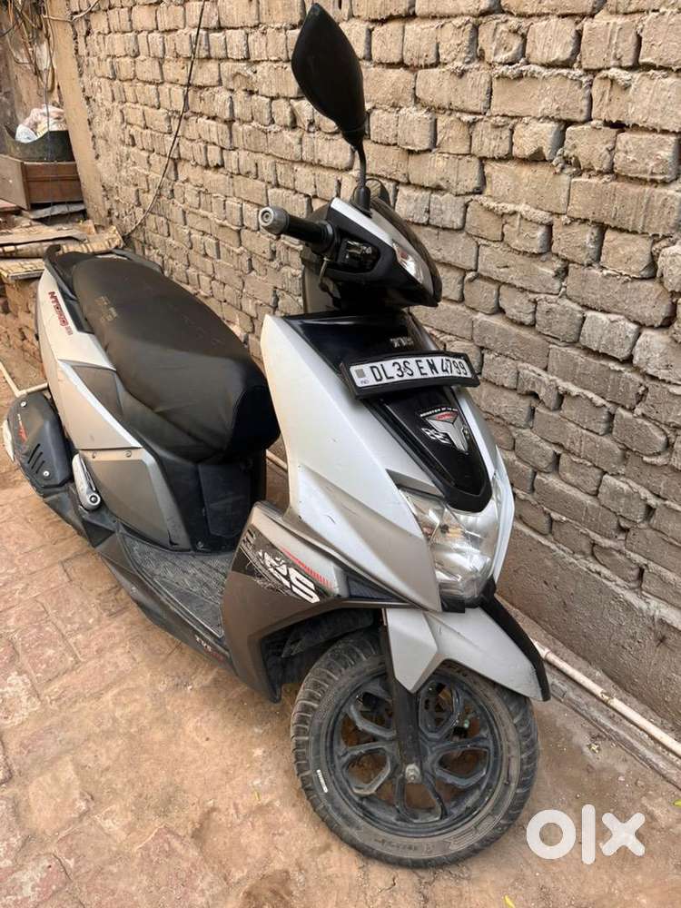 Buy & Sell Second Hand Scooty in Hauz Khas, Used Scooters in Hauz