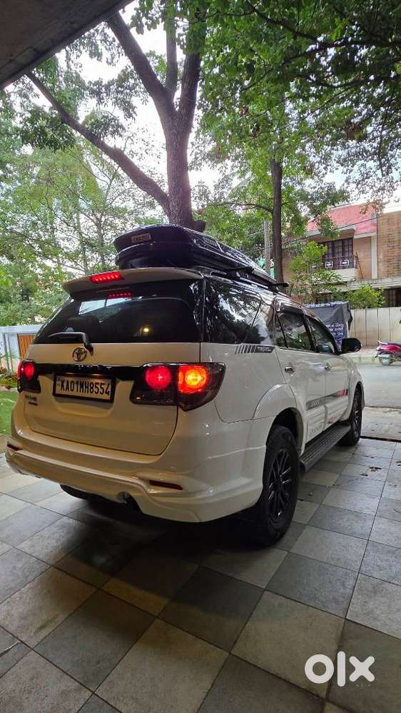 Toyota Fortuner 3.0 4x2 Automatic, 2012, Diesel