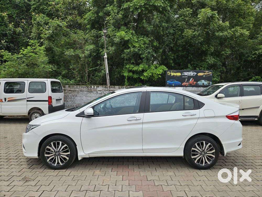 Honda City I-vtec Cvt Zx, 2017, Petrol