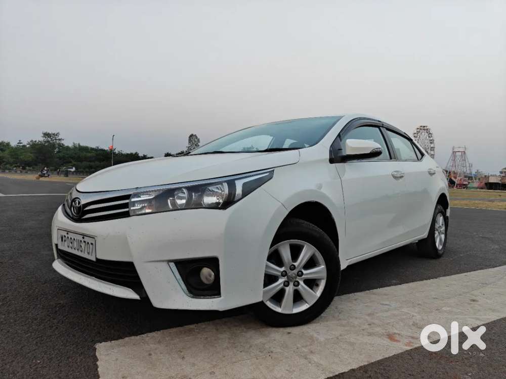 Toyota Corolla Altis 1.8 G Cvt, 2016, Petrol