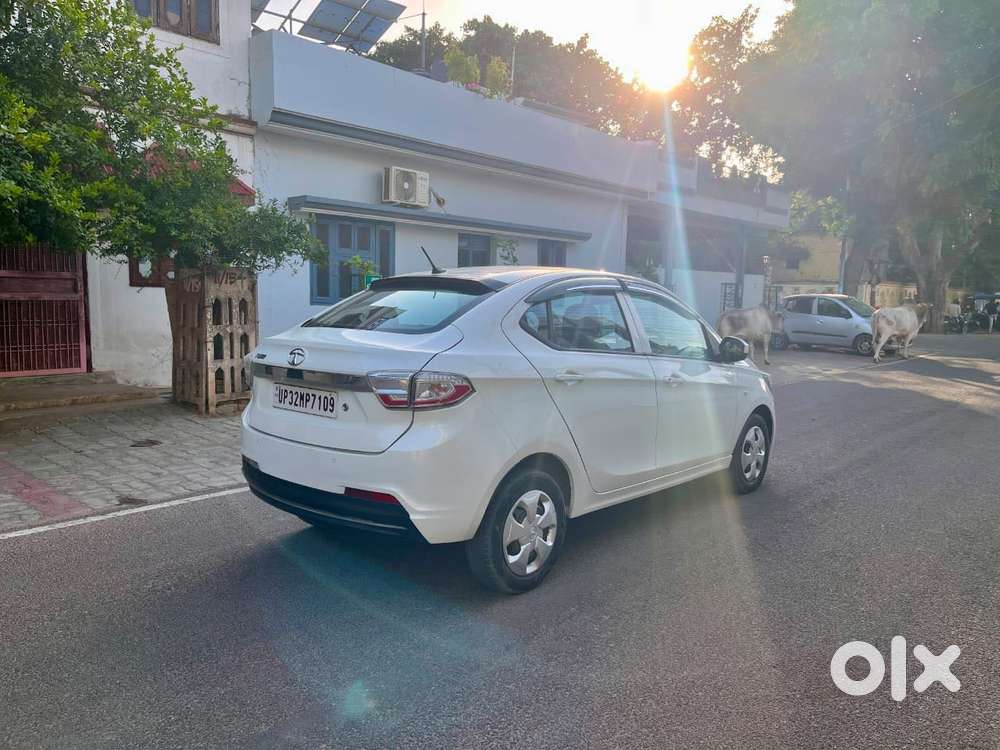 Tata Tigor 1.2 Revotron Xt, 2022, Petrol