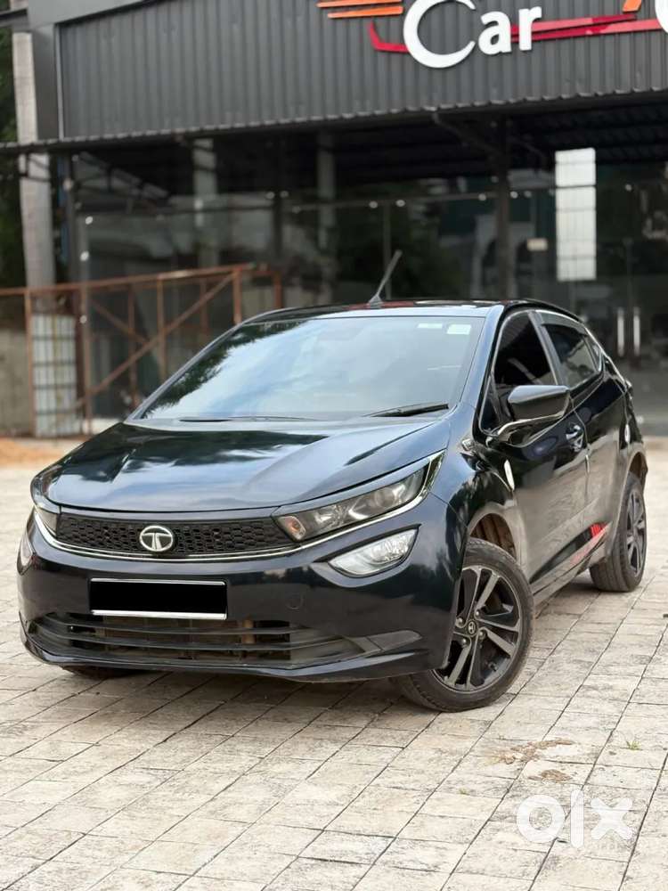 Tata Altroz 1.2 Xz Plus Dark Edition, 2022, Petrol