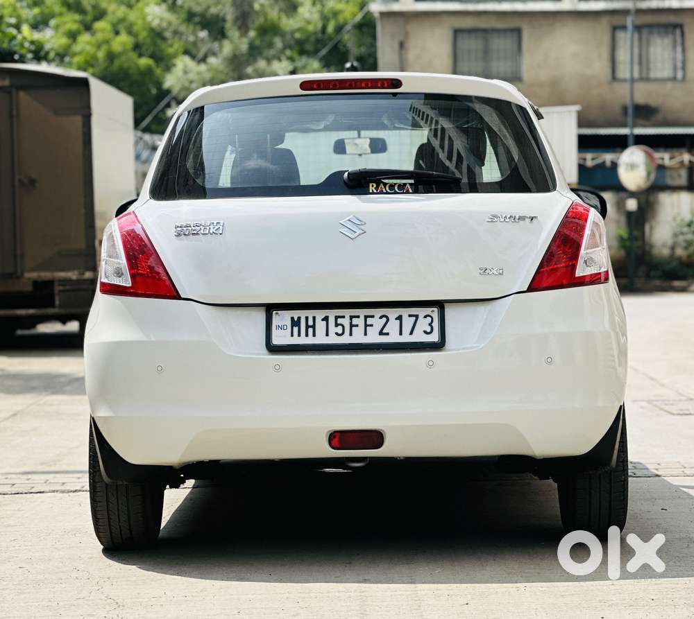 Maruti Suzuki Swift Vxi Optional, 2016, Petrol