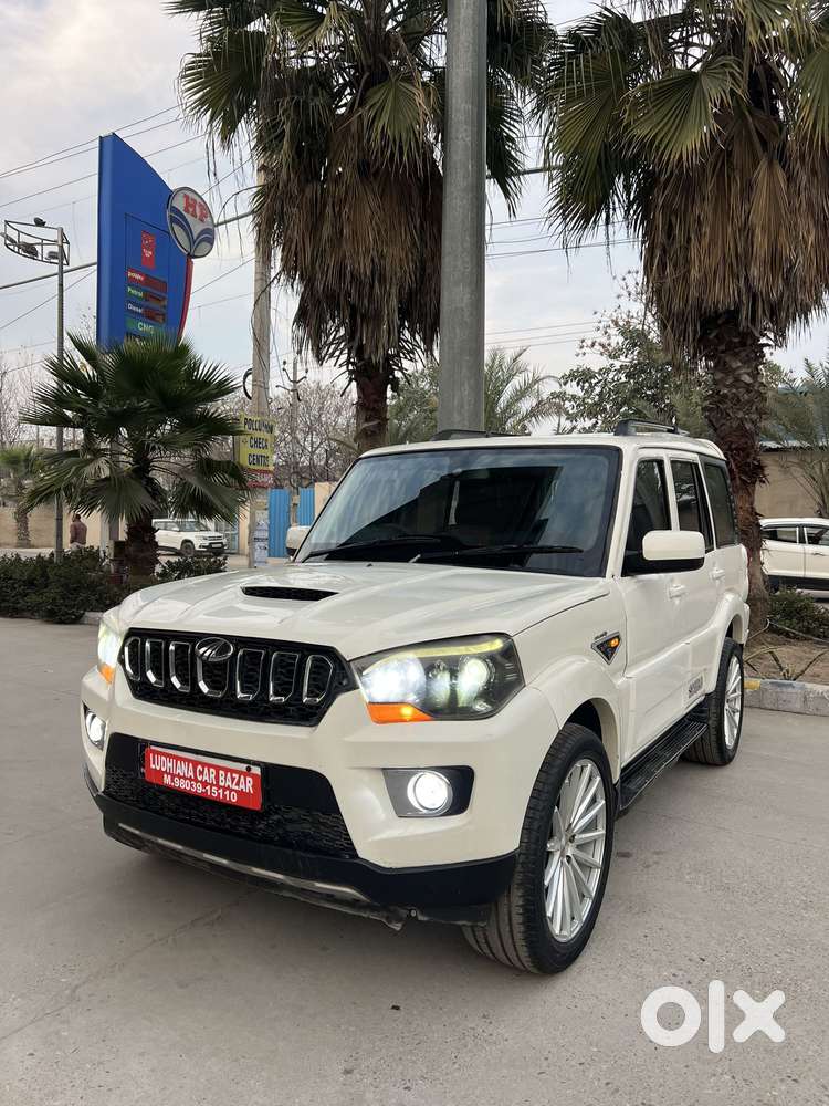 Mahindra Scorpio S10 7 Seater, 2015, Diesel