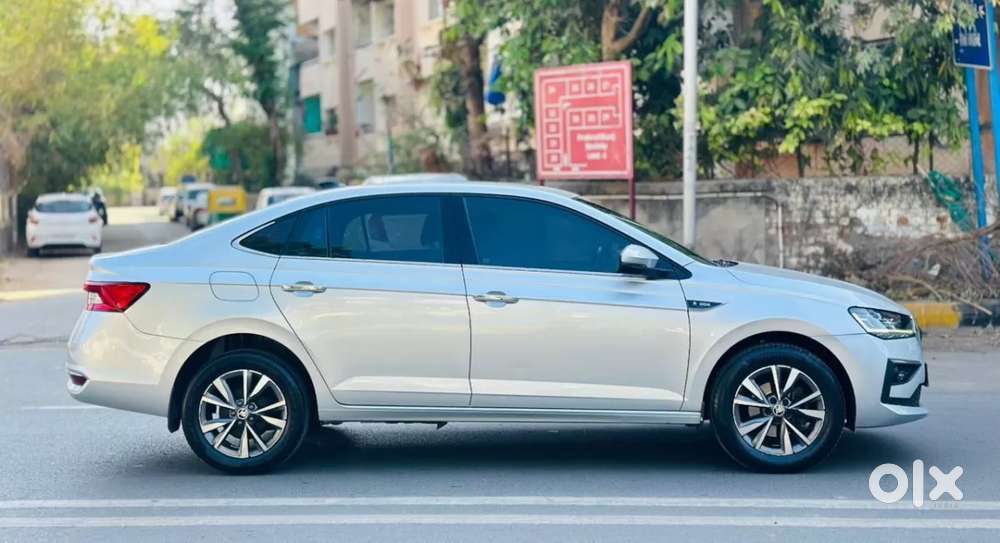 Skoda Slavia Style 1.0l Tsi At, 2023, Petrol