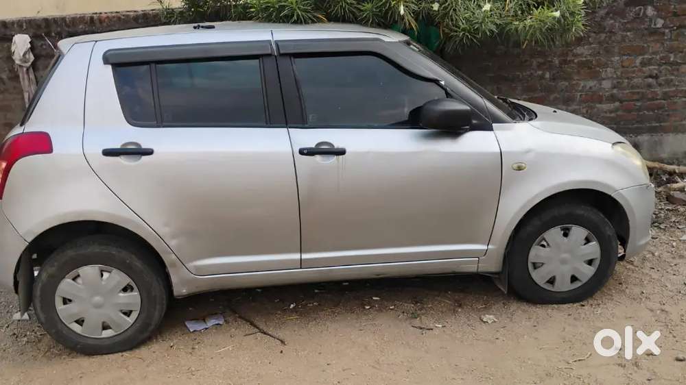 Maruti Swift Lxi