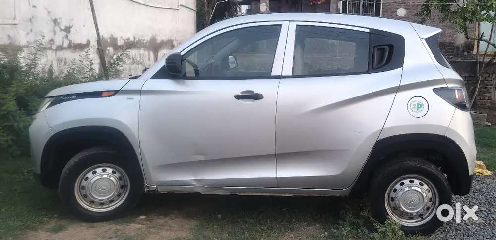 Mahindra Kuv100 Nxt 2018 Petrol 43700 Km Driven