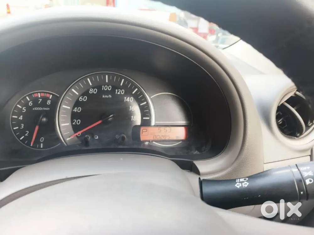 Nissan Micra Xv Petrol 2015 Gj Gadi Hai Pepar Sab Clear Hai