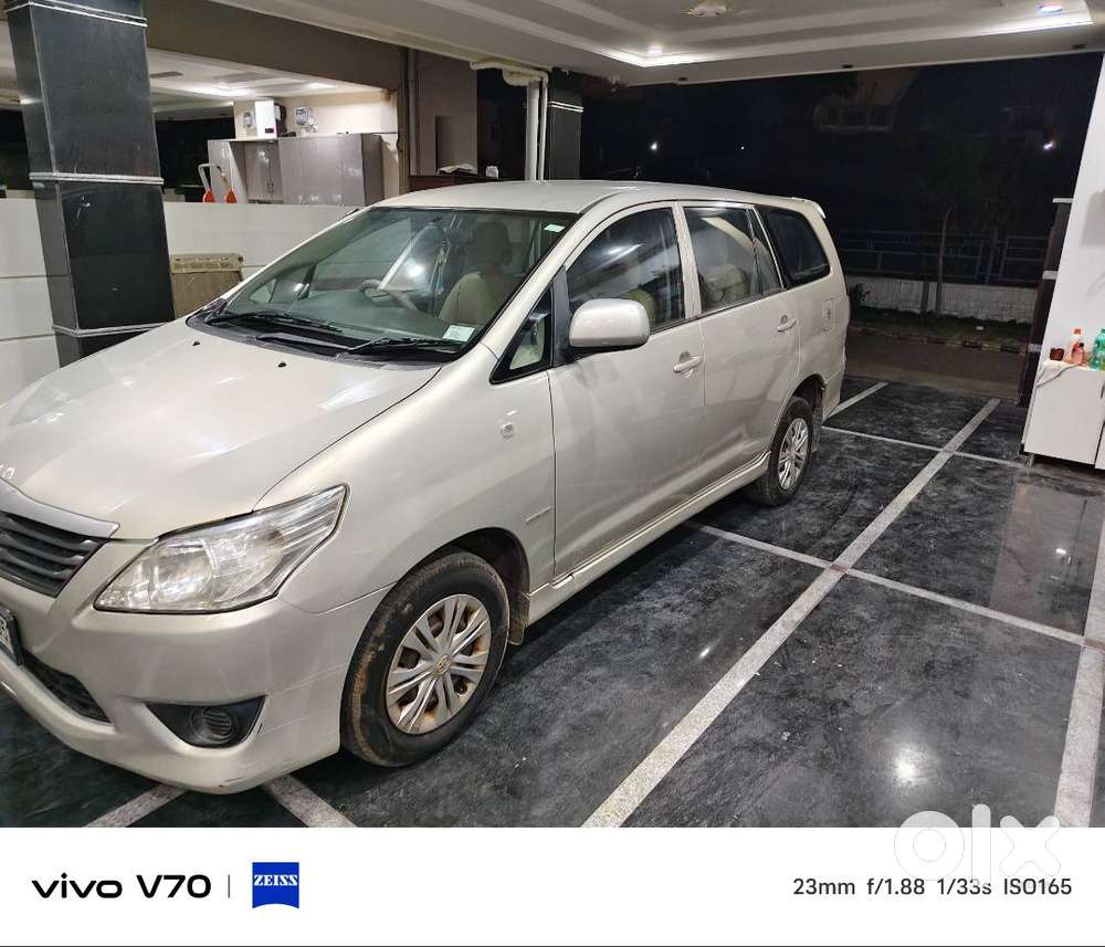 Toyota Innova 2012 Diesel
