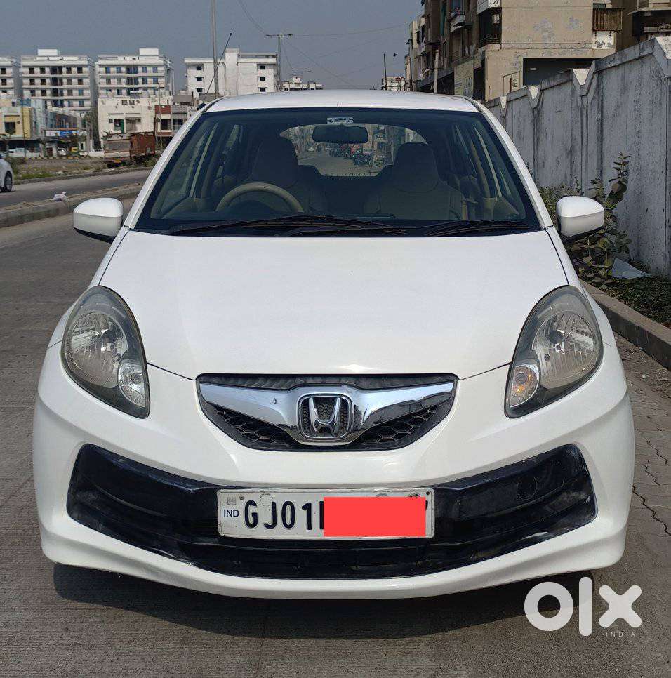 Honda Brio, 2013