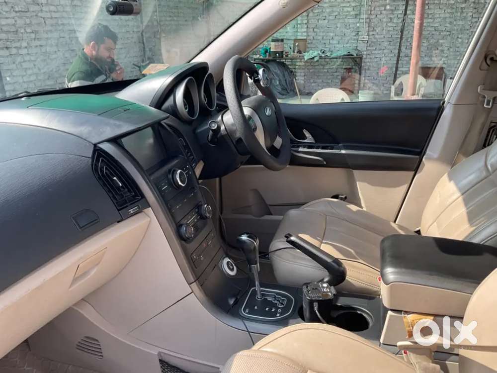 Mahindra Xuv500 2017 Diesel 158000 Km Driven