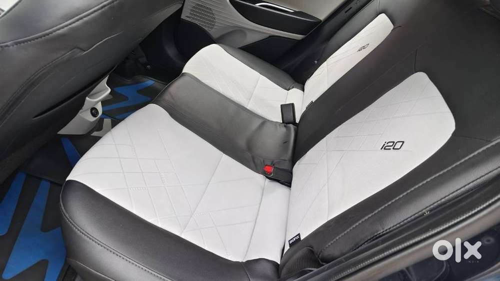 Hyundai I20 Asta (o) 1.2 Mt, 2024, Petrol