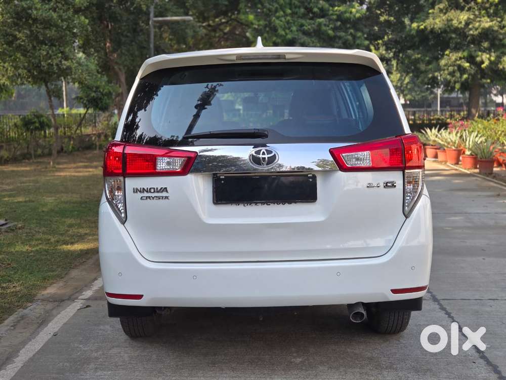 Toyota Innova Crysta [2020-ongoing] 2.4 Zx At 7 Str, 2022, Diesel