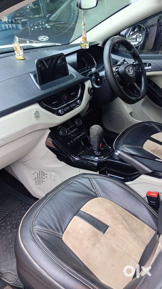 Tata Nexon 1.2 Revotron Xza Plus, 2020, Petrol