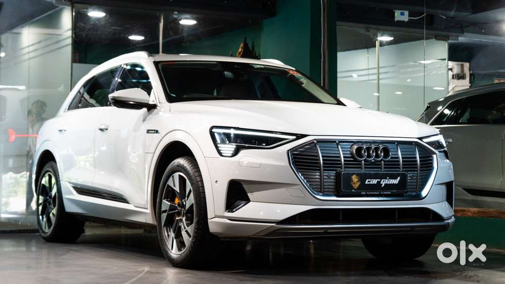 Audi E-tron 55, 2021, Electric