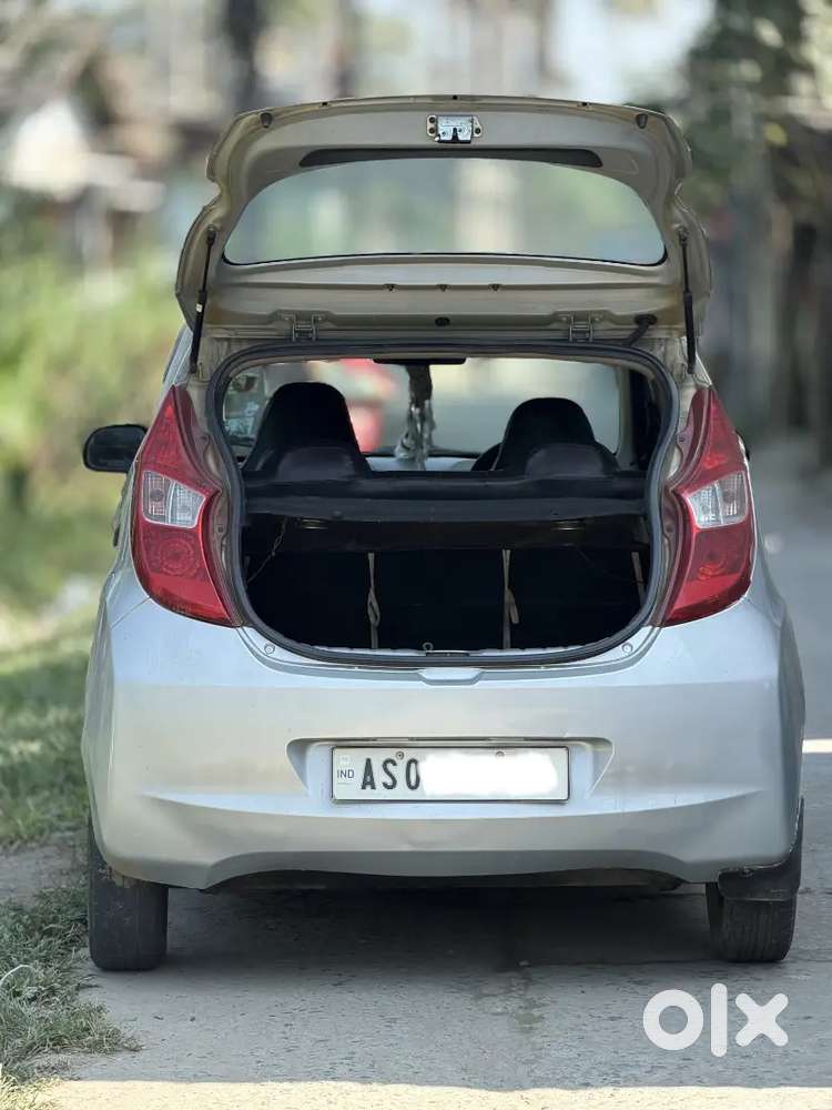 Hyundai Eon Magna+ 2013 Petrol Manual