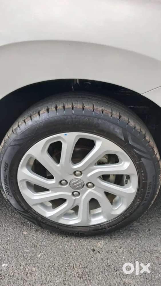 Maruti Suzuki Baleno 2025 Modle 26000 Km Driving Argent Sell