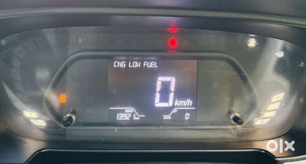 Tata Punch Accomplished Dazzle Mt Sunroof, 2023, Cng & Hybrids