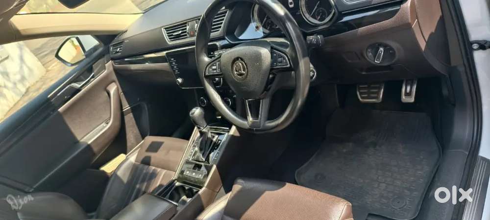 Skoda Superb 2.0 Tsi 2019. Company Maintained