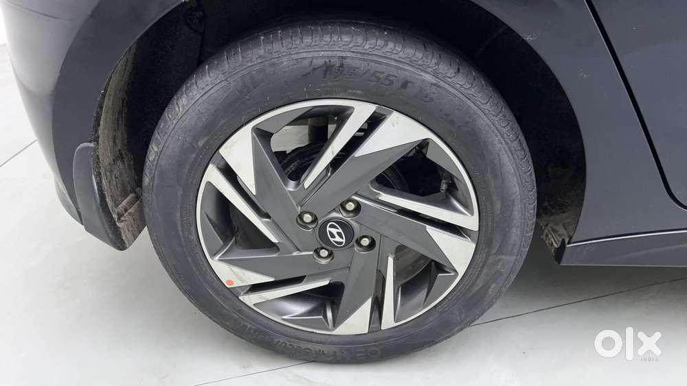 Hyundai New I20 1.2 Asta (o) Mt, 2022, Petrol