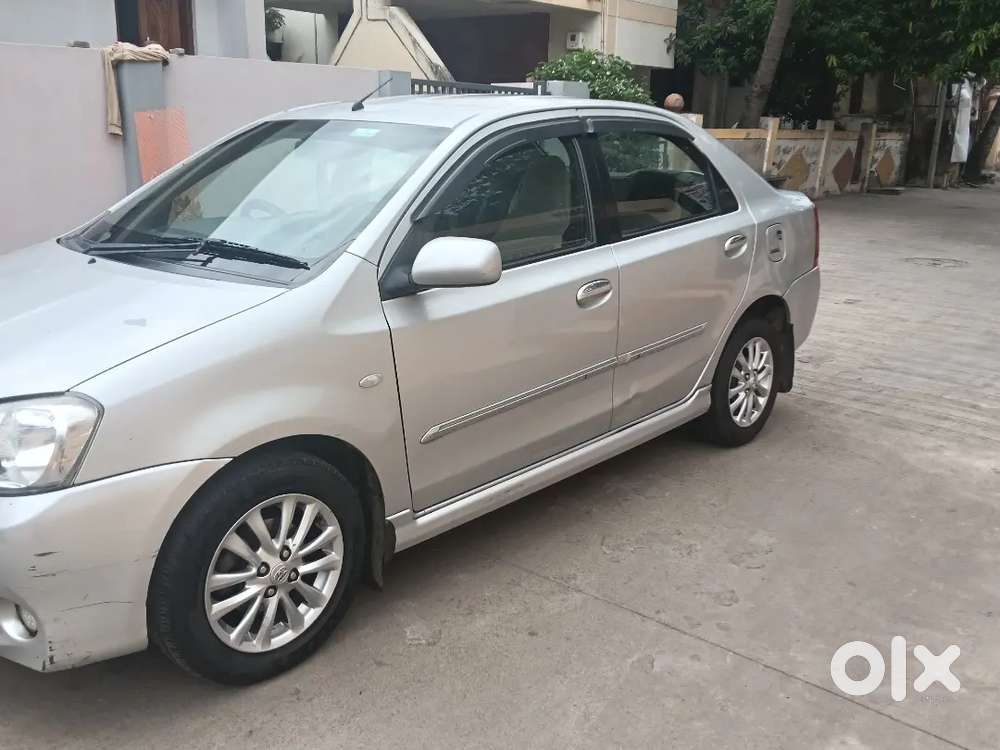 Toyota Etios 2012