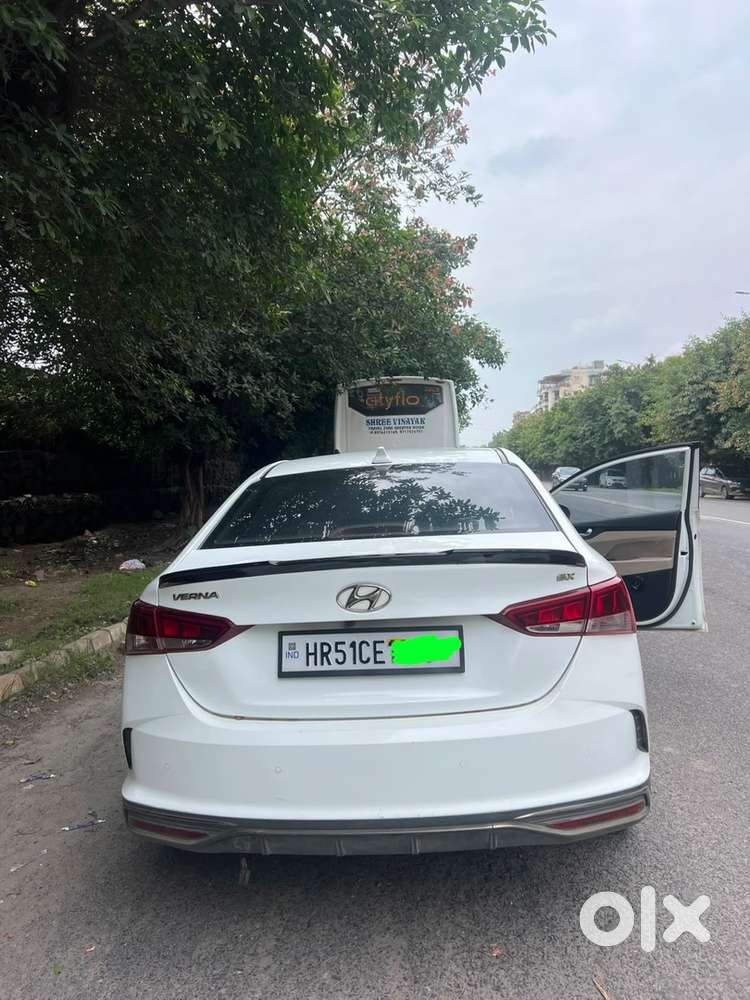 Hyundai Fluidic Verna 2021