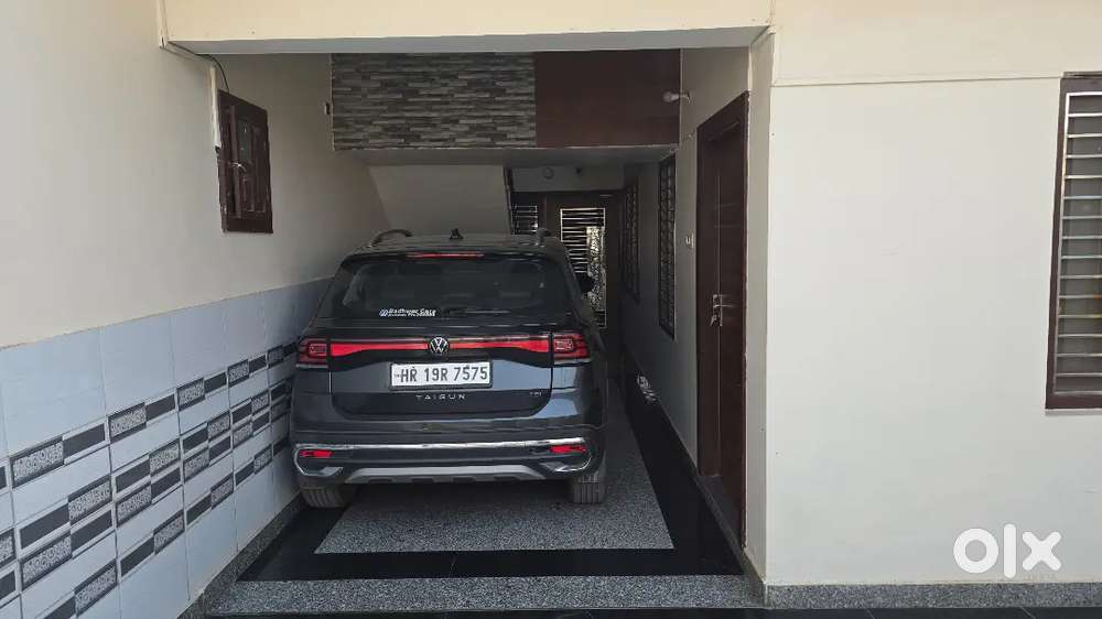 Single Hand Car